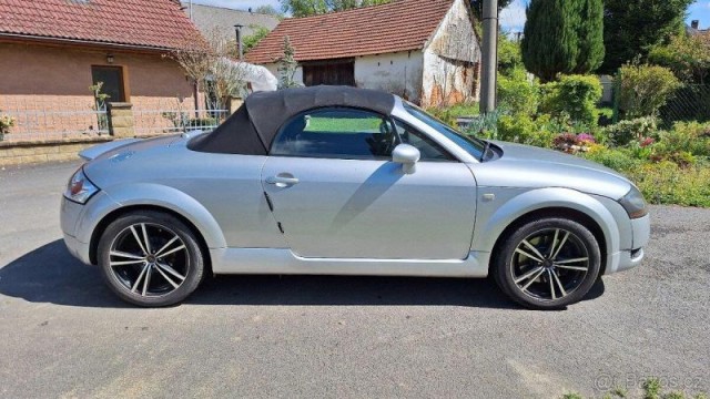 Audi TT 1,8   T,132KW kabriolet,r.v.20