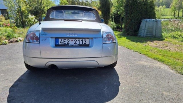 Audi TT 1,8   T,132KW kabriolet,r.v.20