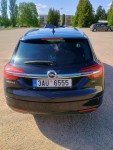 Opel Insignia 2,0   Opel Insignia sports