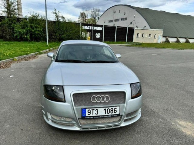 Audi TT Coupé 1,8   1.8 Turbo 132KW