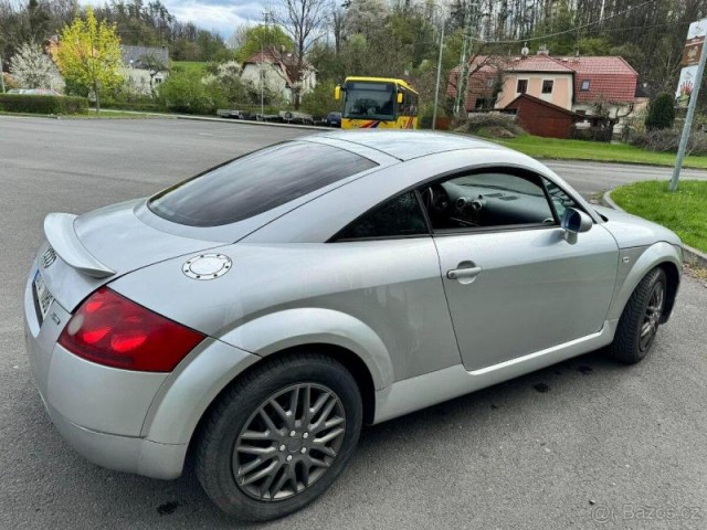 Audi TT Coupé 1,8   1.8 Turbo 132KW