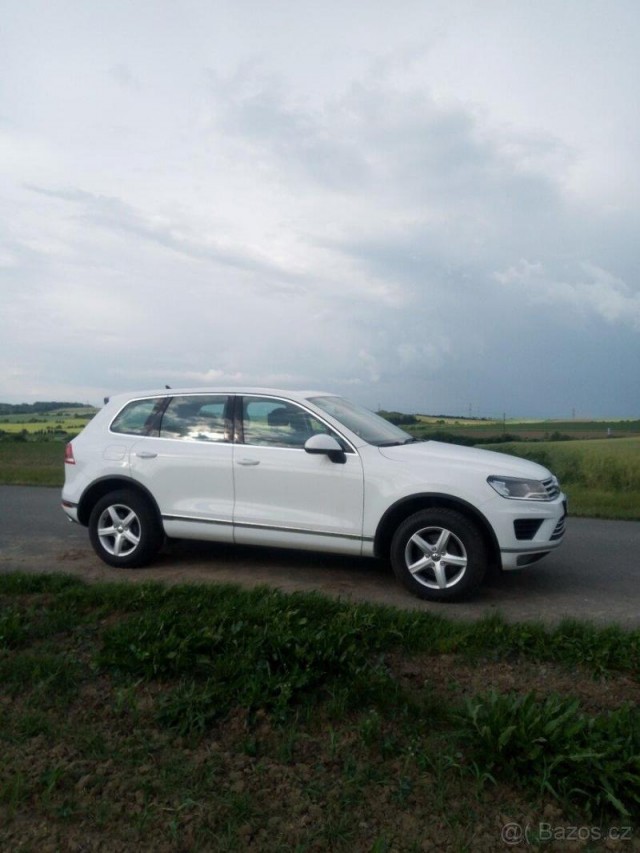 Volkswagen Touareg 3,0   3.0 V6 R-line