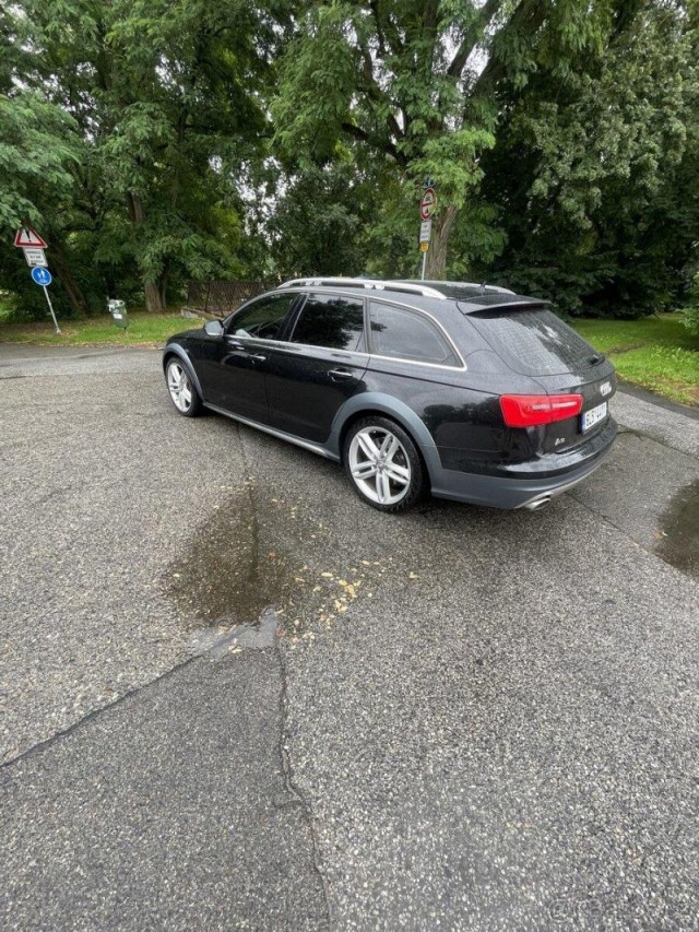 Audi A6 Allroad 3,0   Quattro prodam