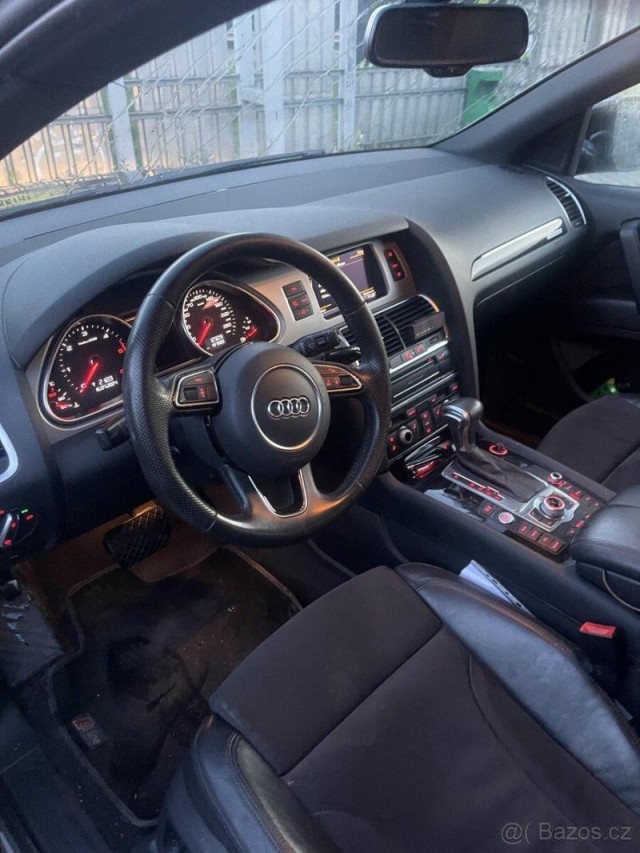 Audi Q7 3,0   Q7 3.0TDi Quattro S-line