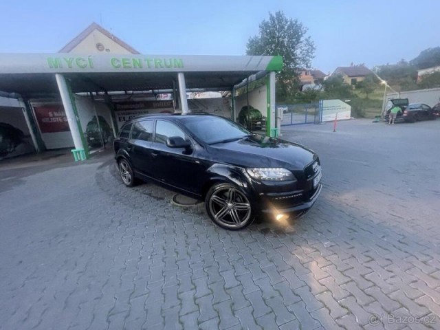 Audi Q7 3,0   Q7 3.0TDi Quattro S-line