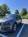 Audi Q5 3,0   Audi Q5 S-line Quattro