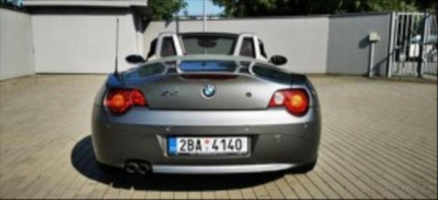 BMW Z4 3,0   Prodám BMW Z4 e85 3,0I