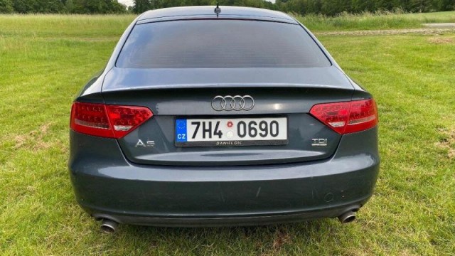 Audi A5 3,0   TDi 176kW r.v.2011