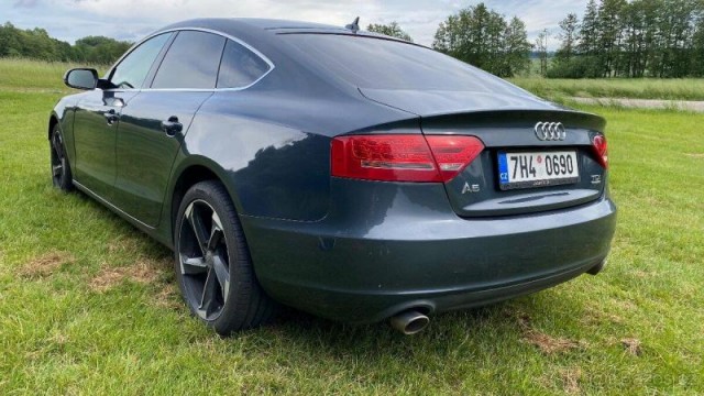 Audi A5 3,0   TDi 176kW r.v.2011