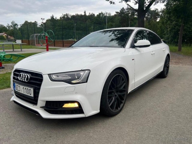 Audi A5 2,0   140KW, 4X4, 2X S LINE, R