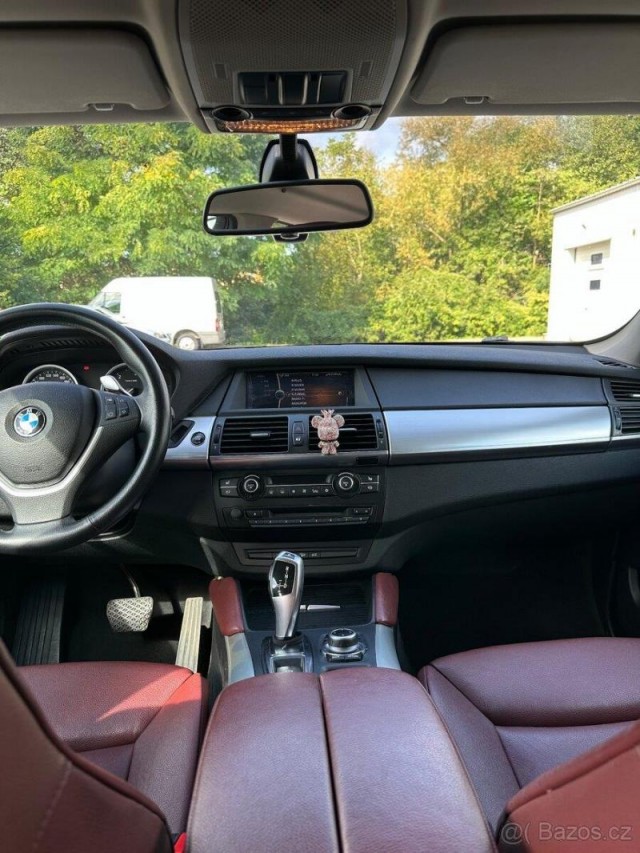 BMW X6 3,0   BMW X6 XDRIVE 40D