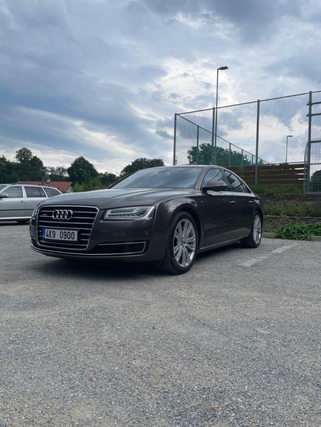 Audi A8 4,2   Audi A8 4.2 TDI