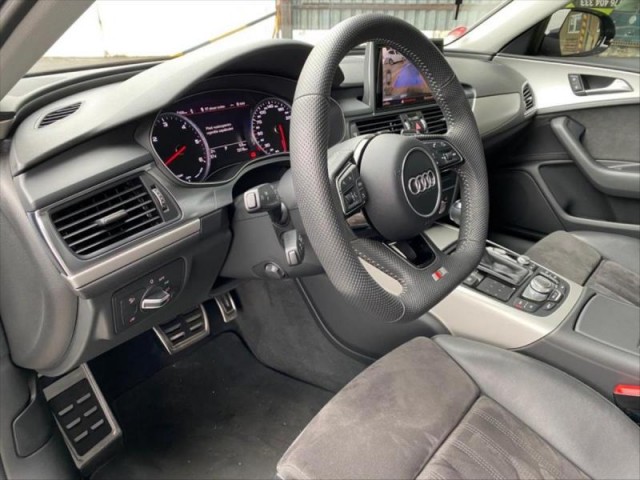 Audi A6 3,0   TDI V6 Automat