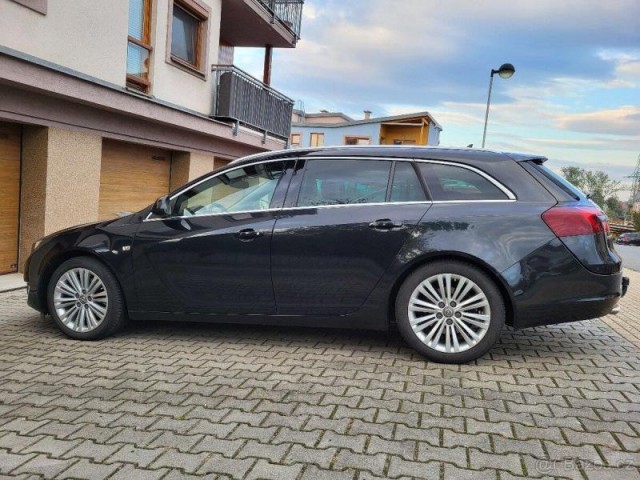 Opel Insignia 2,0   125kw/170k business edit