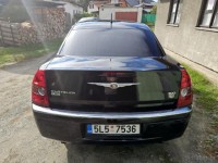 Chrysler 300C 3,0 L CRD V6  Chrysler 300C V6