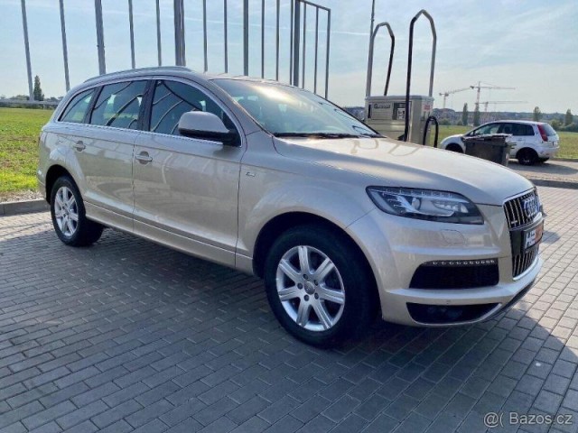 Audi Q7 3,0   180 kw - facelift