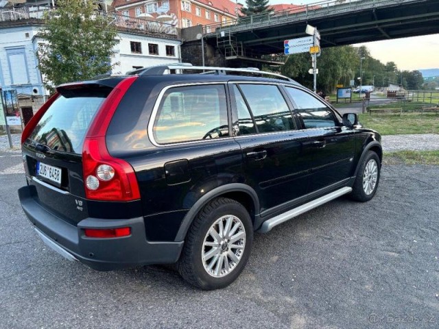 Volvo XC90 4x4 V8 AWD Executive