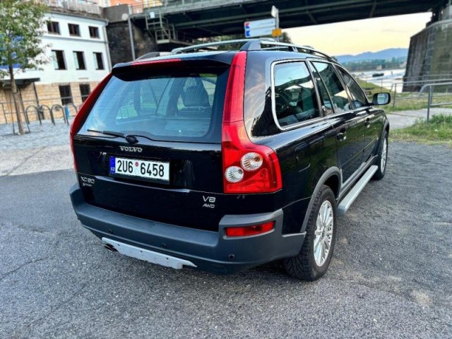 Volvo XC90 4x4 V8 AWD Executive