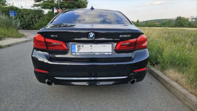 BMW Řada 5 2,0   530i xdrive HUD 360° kam