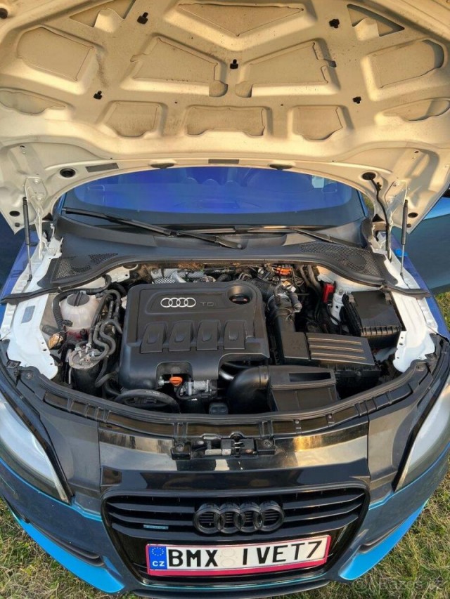 Audi TT 2,0   AUDI TT TDI QUATTRO