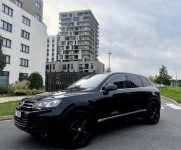 Volkswagen Touareg 3,0   Volkswagen Touareg V6