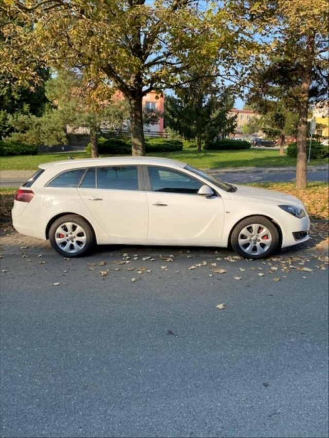 Opel Insignia Spotr Tourer SW