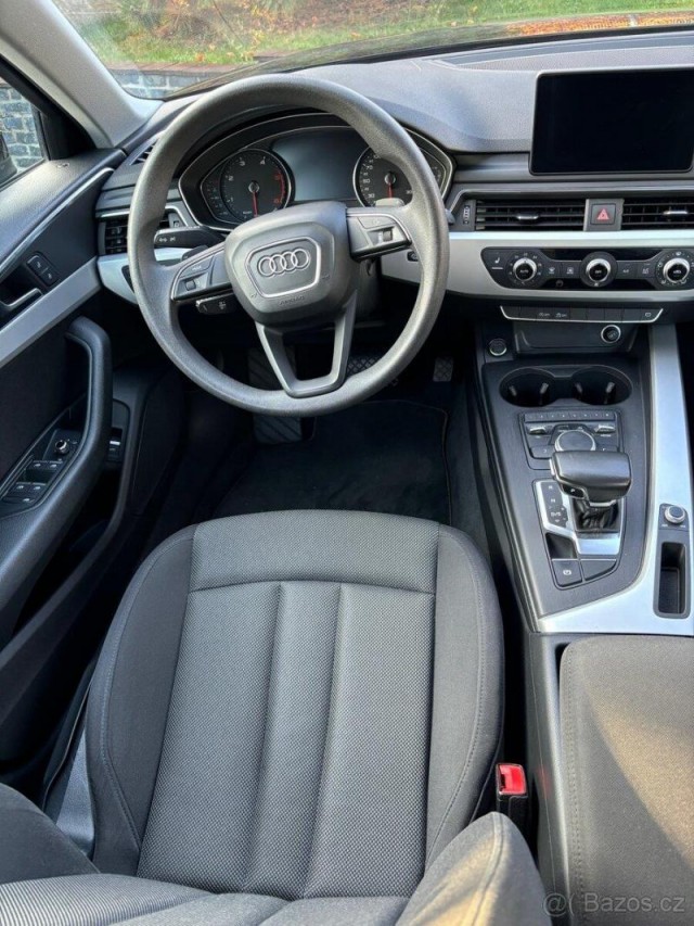 Audi A4 nafta 150 PS automat