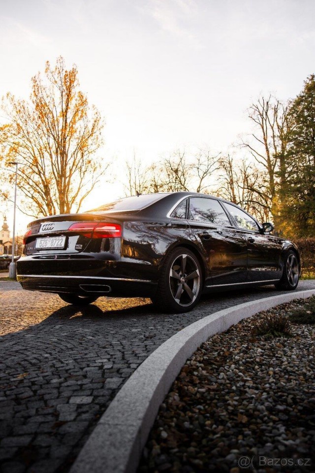 Audi A8 3,0   Long TDI