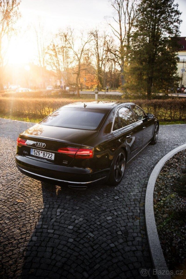 Audi A8 3,0   Long TDI