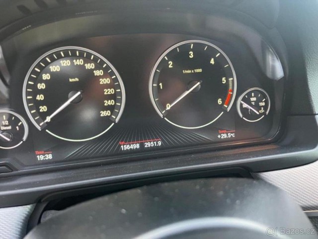 BMW M5 M550d. 156 000km