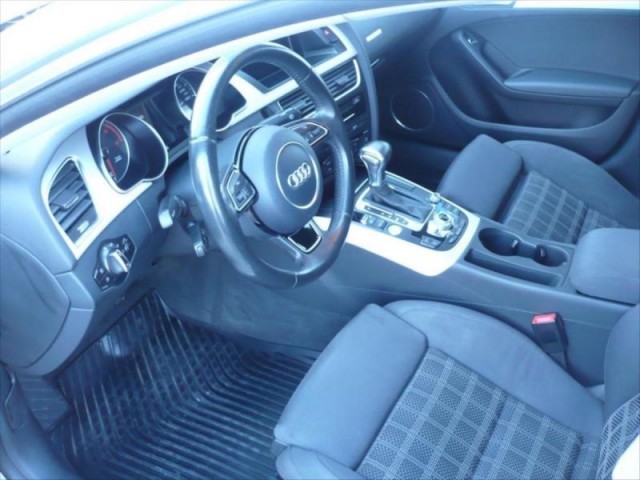 Audi A5 2,0 2.0 TDI 140kW Multitronic 