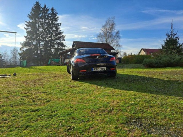 BMW Z4 2,5   150Kw, manuál,6 válec