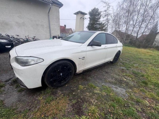 BMW Řada 5 3,0   F10 M-Performance 3.0-19