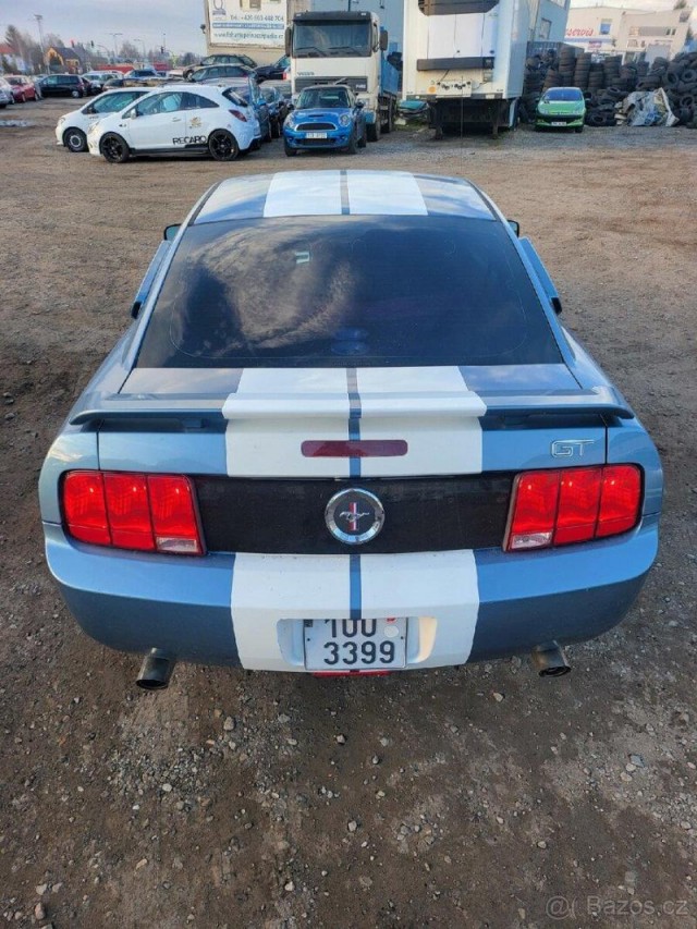 Ford Mustang 4,0   150kw,najeto 77tis m