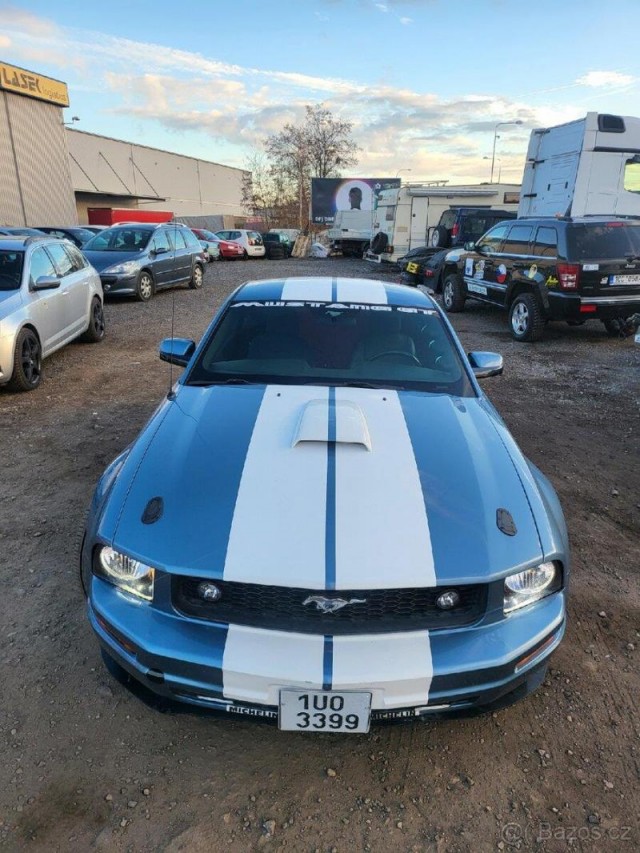 Ford Mustang 4,0   150kw,najeto 77tis m